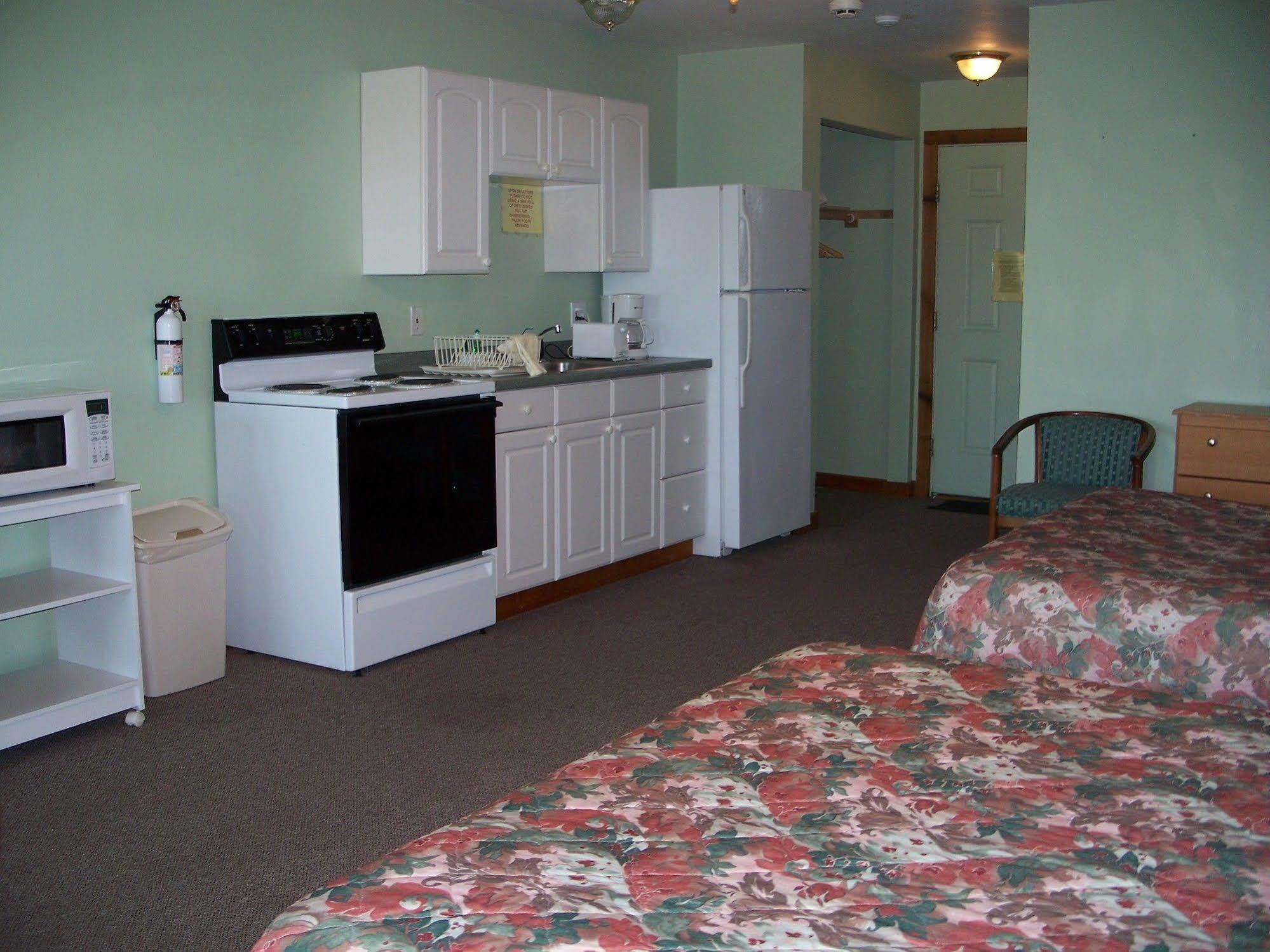 Blue Sea Motor Inn Северен Труро Екстериор снимка